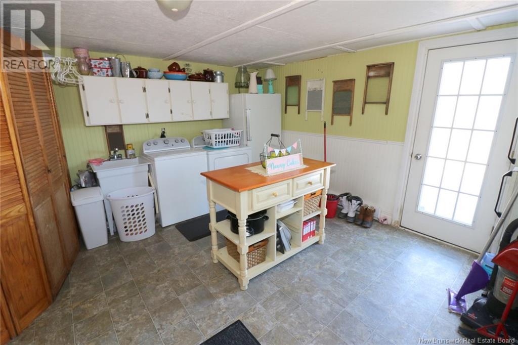 16 Whistle Road, Grand Manan, New Brunswick  E5G 1B1 - Photo 6 - NB070089