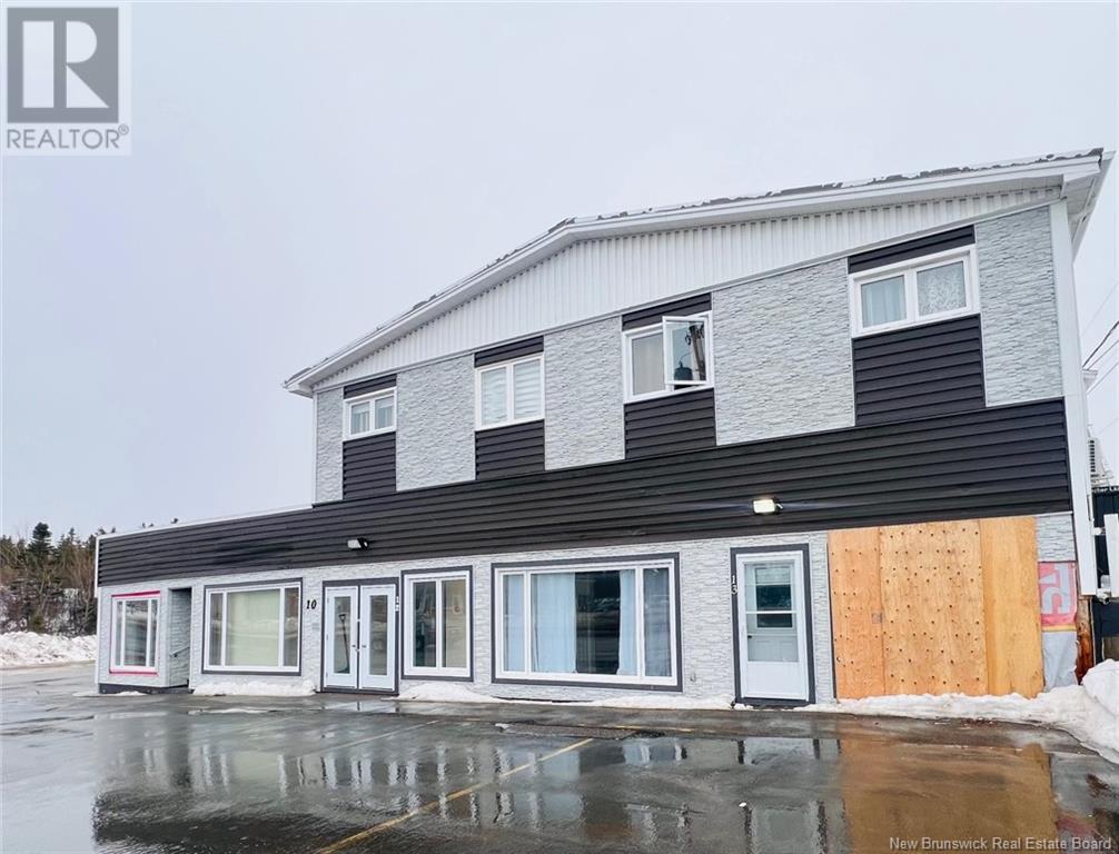 10 rue du Portage, Caraquet, New Brunswick