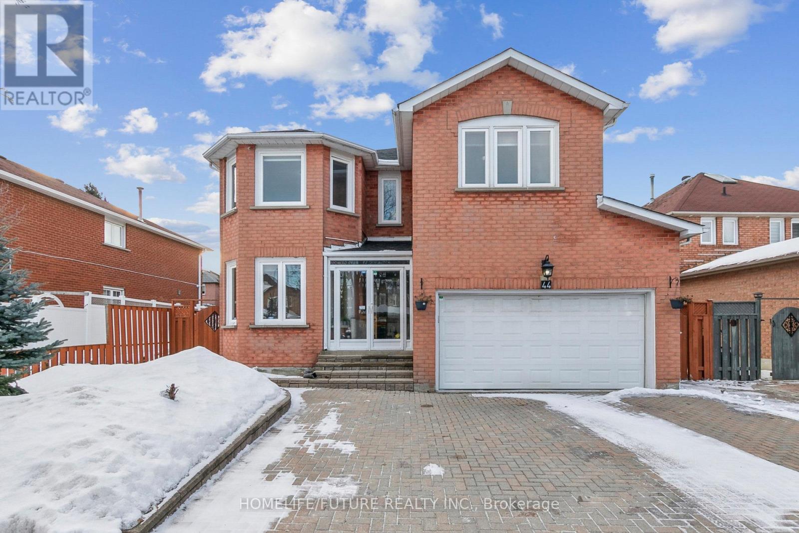 Property at 44 NORMAN ROSS DRIVE image 1