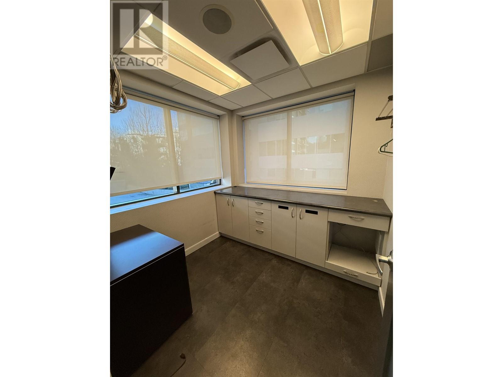 211 2957 Glen Drive, Coquitlam, British Columbia  V3B 2P7 - Photo 13 - C8067279