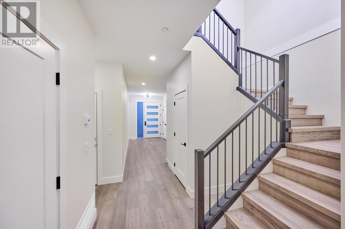 Property at 20351 123 AVENUE image 3
