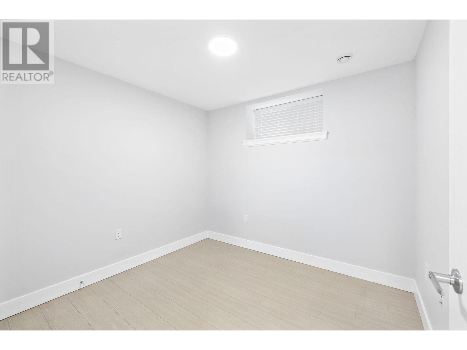 1 2430 E 41st Avenue, Vancouver, British Columbia  V5R 2W4 - Photo 34 - R2974925