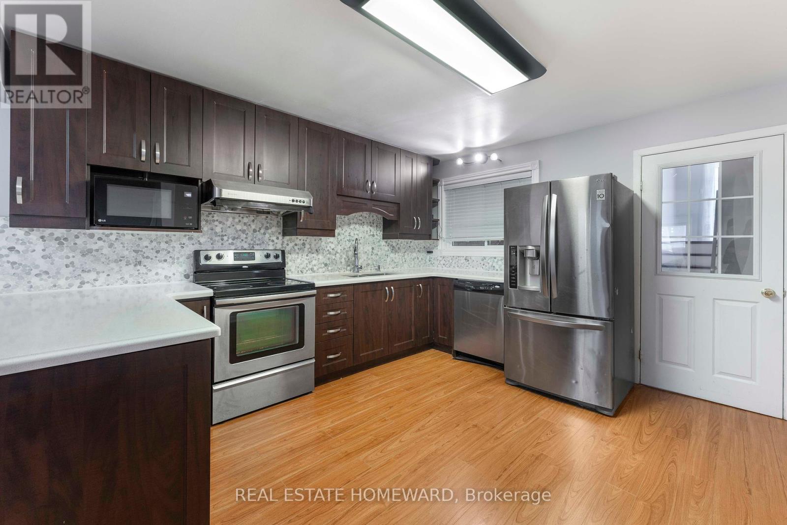 Property at 15A DAVIDSON AVENUE image 4