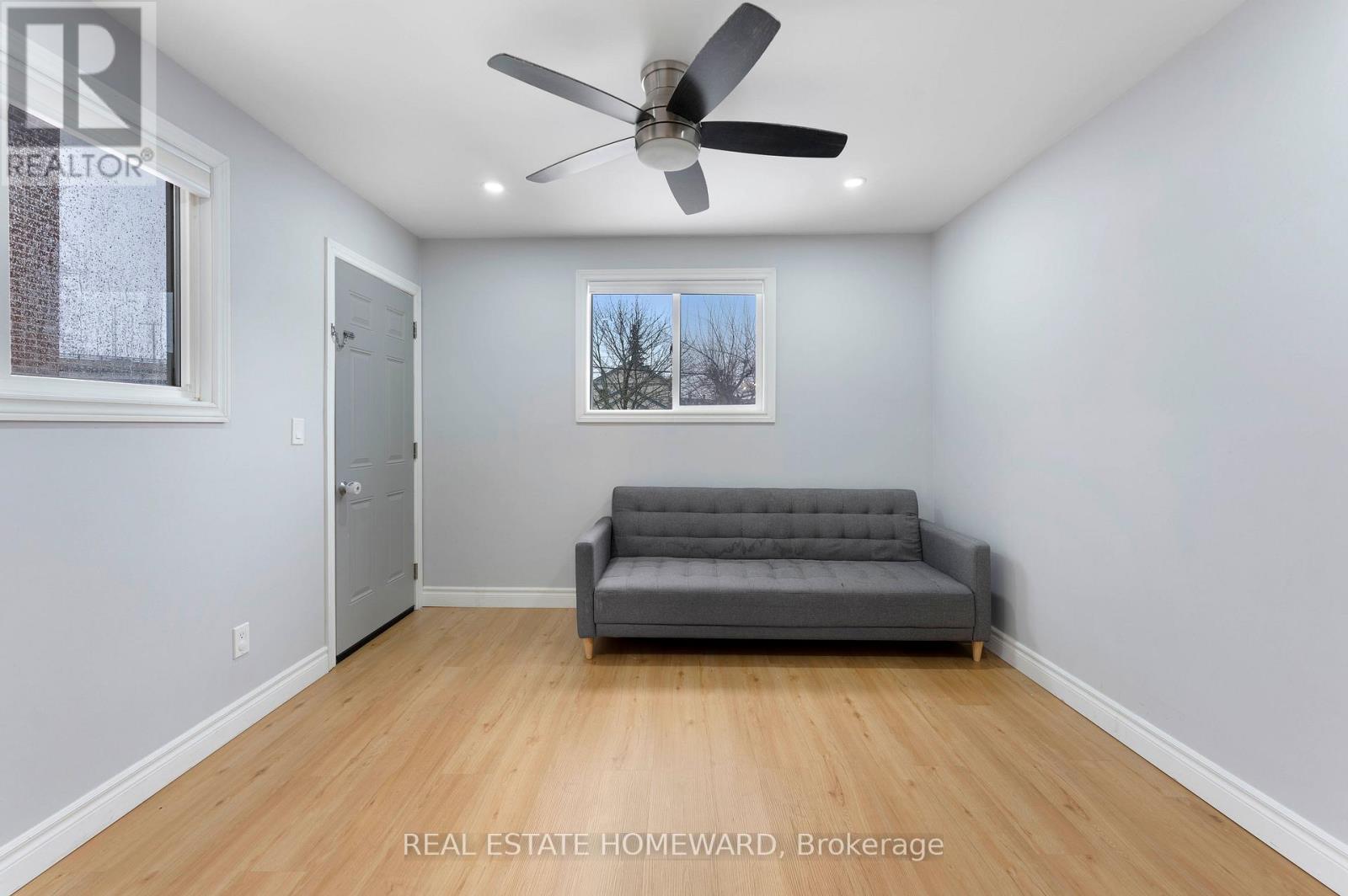 15a Davidson Avenue, Toronto, Ontario  M1K 1C2 - Photo 8 - E12007214