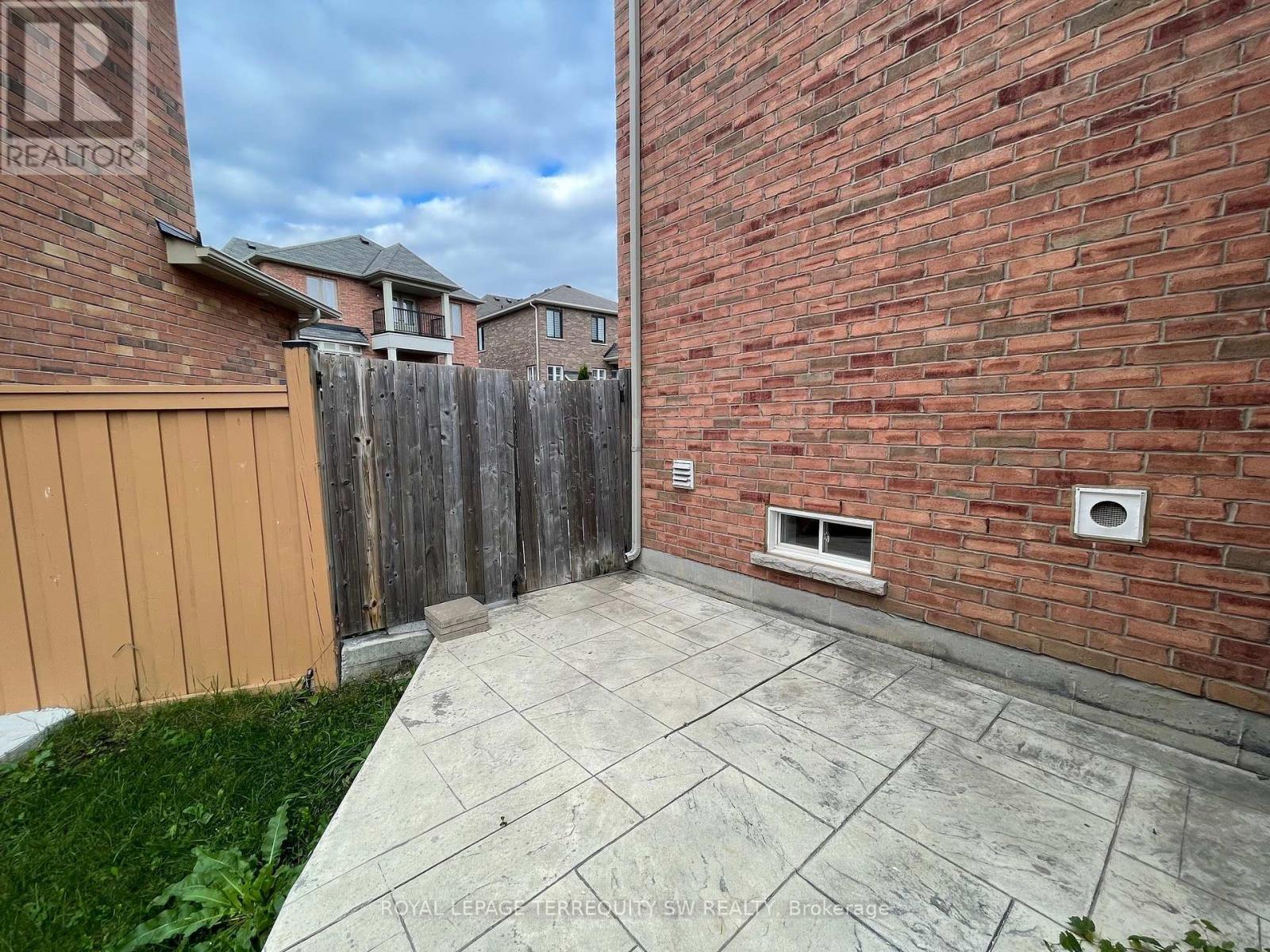Lower - 91 Leadership Drive, Brampton, Ontario  L6Y 5T4 - Photo 13 - W12007032