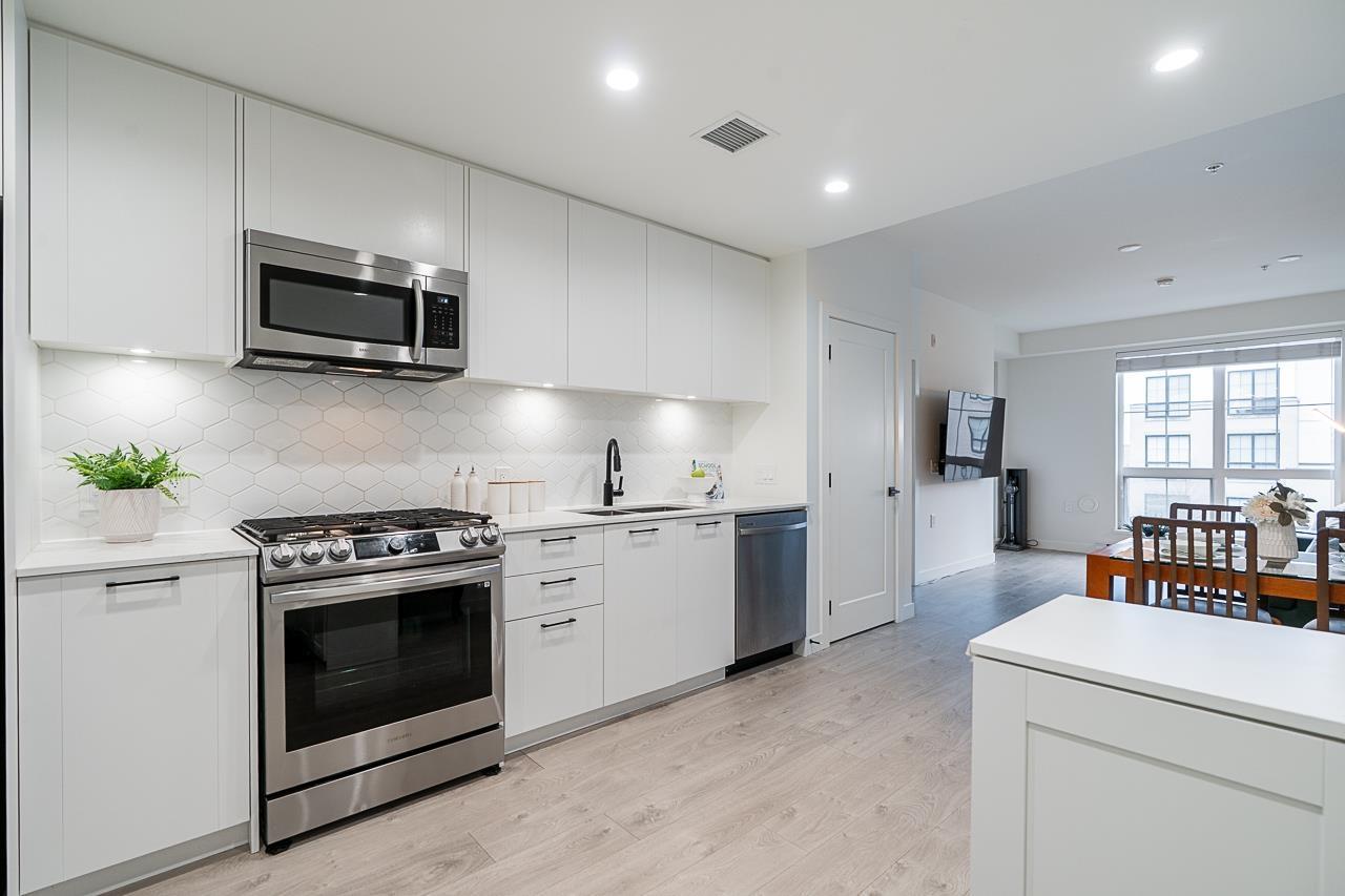 Property at 211 8327 201 STREET image 3
