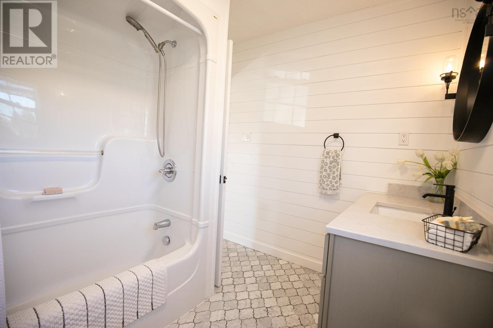 7645 Highway 6, Port Howe, Nova Scotia  B0K 1K0 - Photo 28 - 202504430