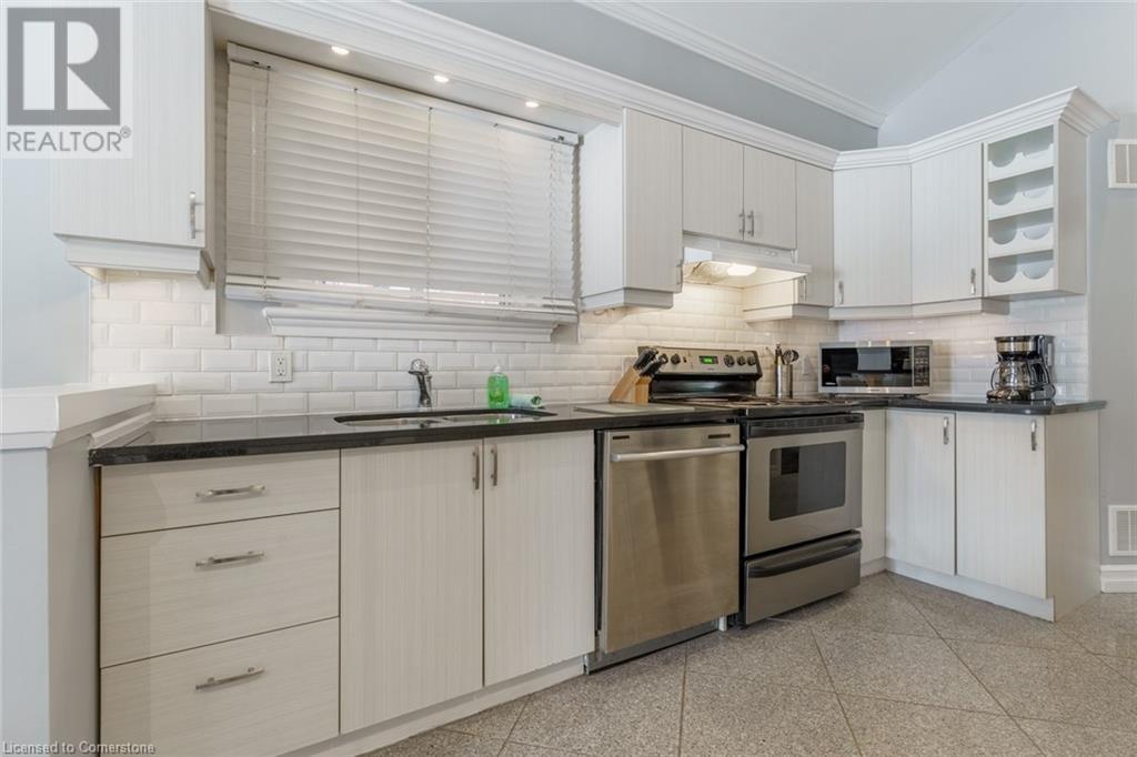 7 Hess Street N, Hamilton, Ontario  L8R 2S5 - Photo 19 - 40704522