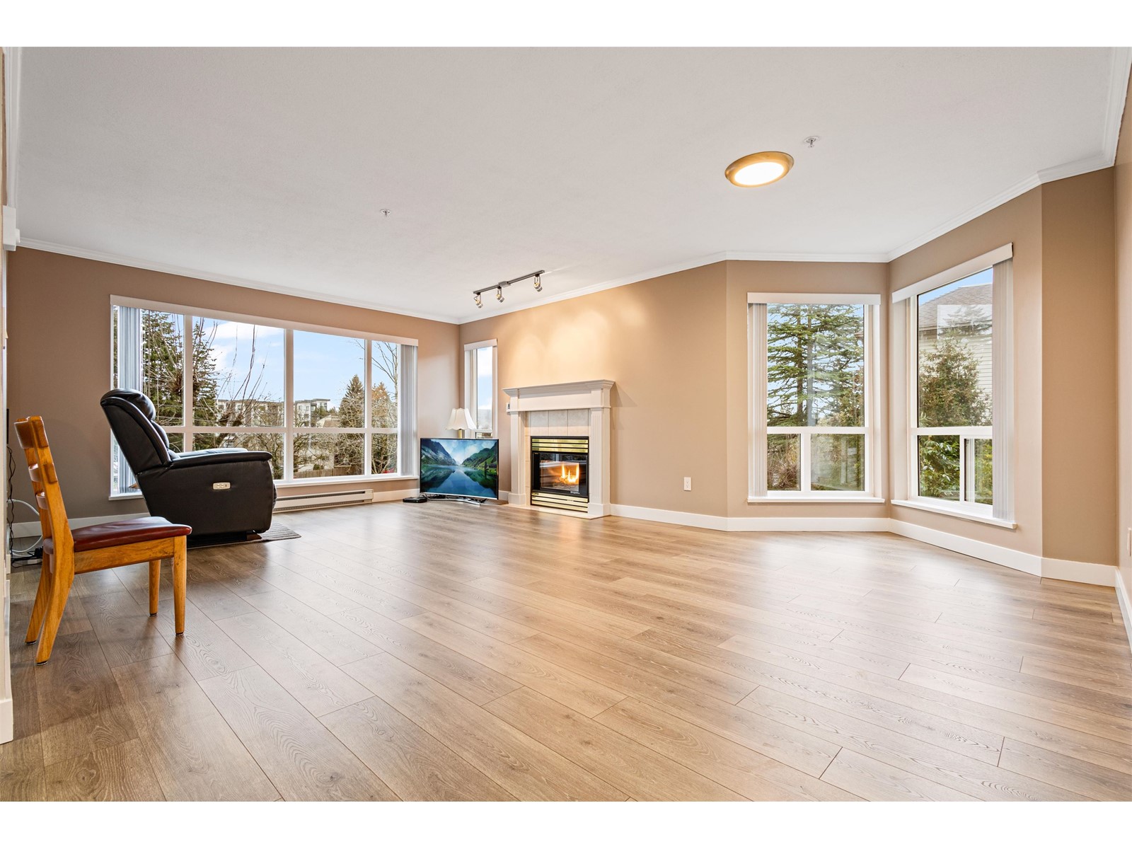206 32120 MT WADDINGTON AVENUE, abbotsford, British Columbia