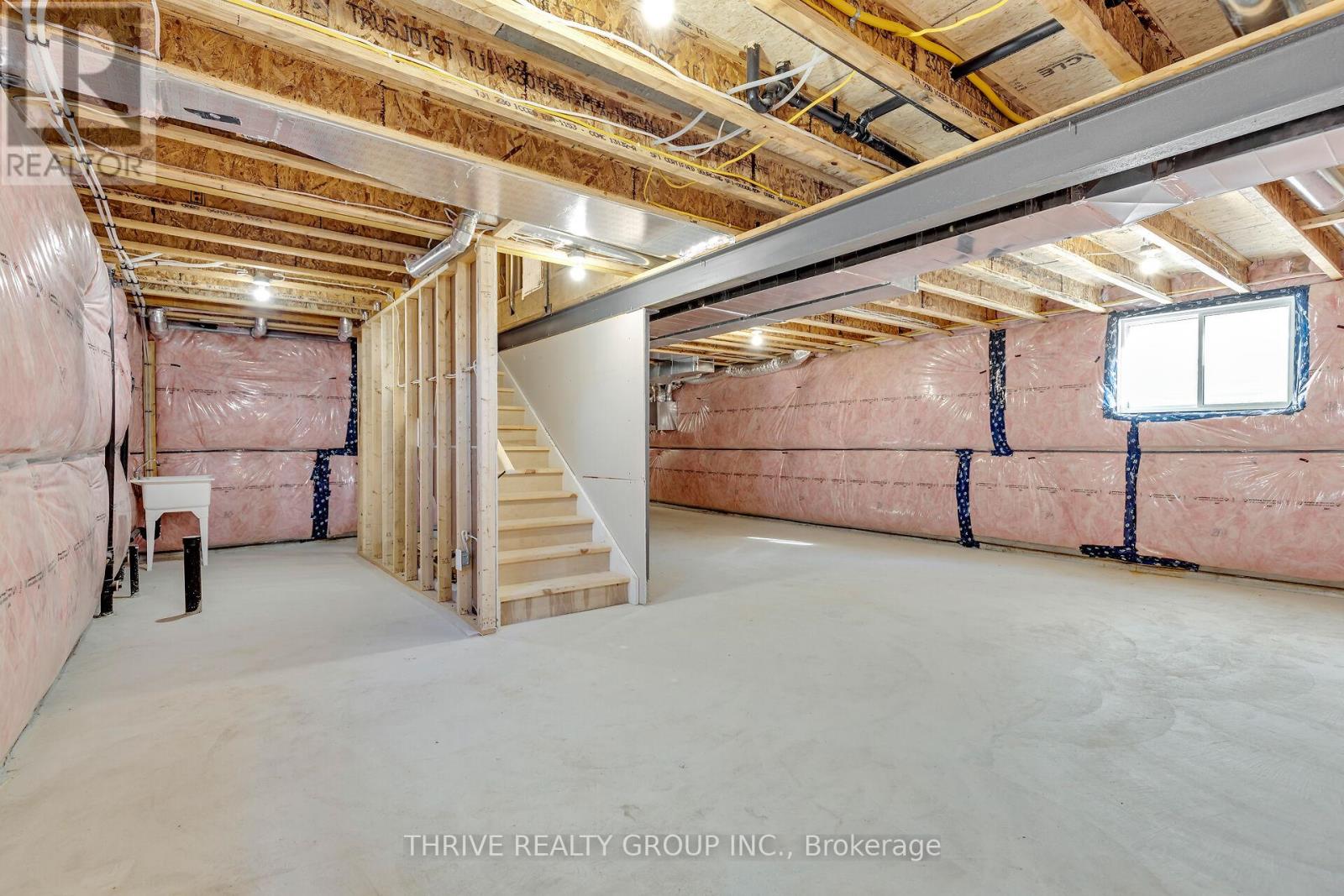 3024 Buroak Crescent, London North, Ontario  N6H 5K4 - Photo 35 - X12007423
