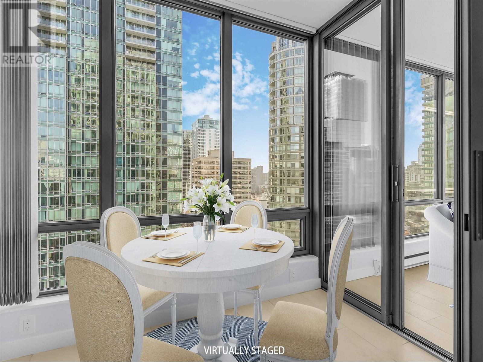 Listing Picture 4 of 22 : 1906 1288 W GEORGIA STREET, Vancouver / 溫哥華 - 魯藝地產 Yvonne Lu Group - MLS Medallion Club Member