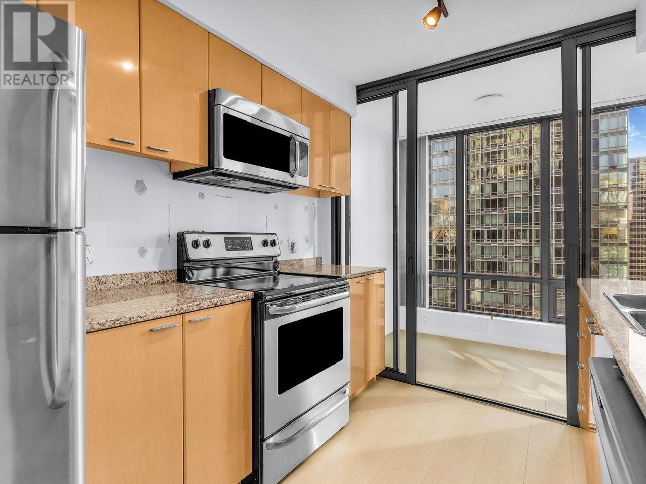 1906 1288 W GEORGIA STREET, Vancouver