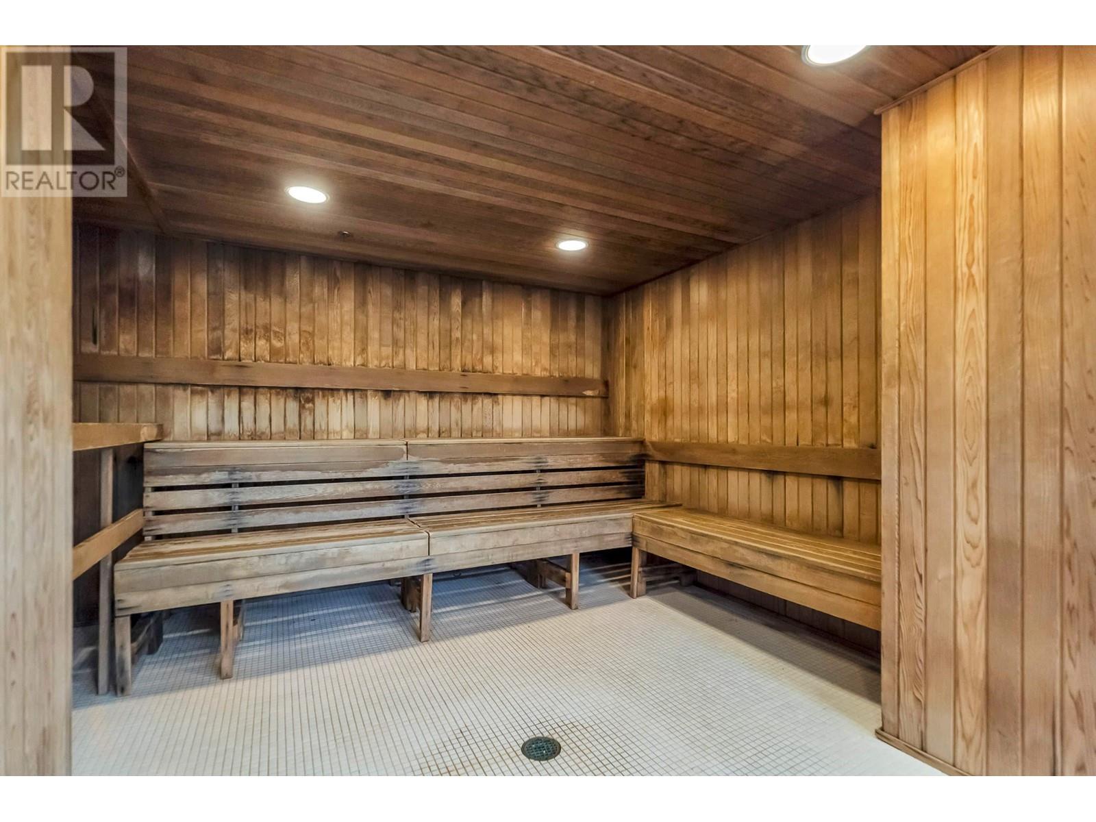 Listing Picture 30 of 34 : 506 633 ABBOTT STREET, Vancouver / 溫哥華 - 魯藝地產 Yvonne Lu Group - MLS Medallion Club Member