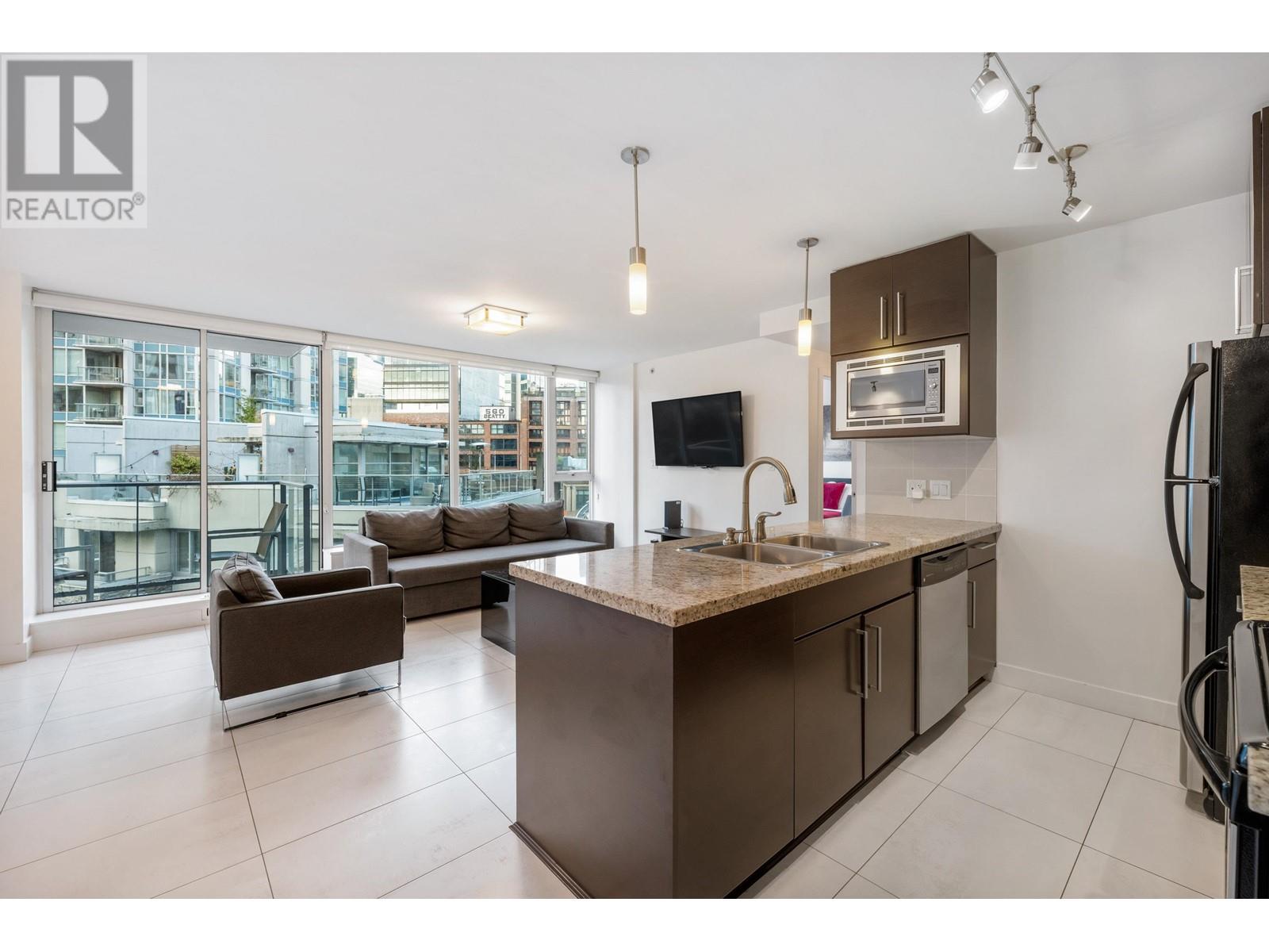 Listing Picture 8 of 34 : 506 633 ABBOTT STREET, Vancouver / 溫哥華 - 魯藝地產 Yvonne Lu Group - MLS Medallion Club Member