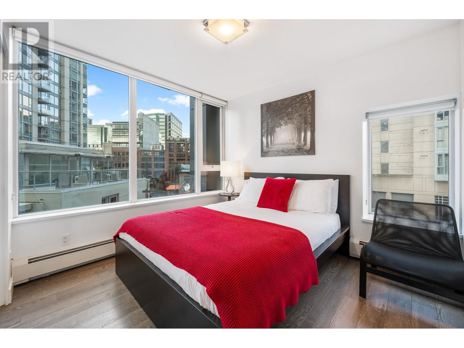 Listing Picture 18 of 34 : 506 633 ABBOTT STREET, Vancouver / 溫哥華 - 魯藝地產 Yvonne Lu Group - MLS Medallion Club Member