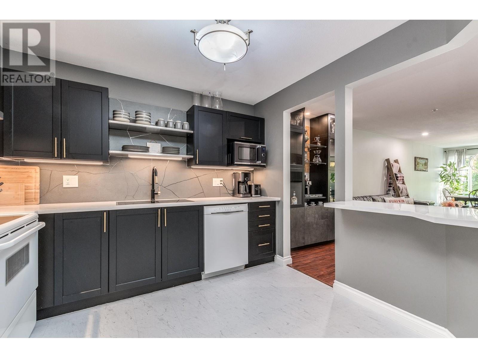 212 22233 River Road, Maple Ridge, British Columbia  V2X 3N7 - Photo 6 - R2962912