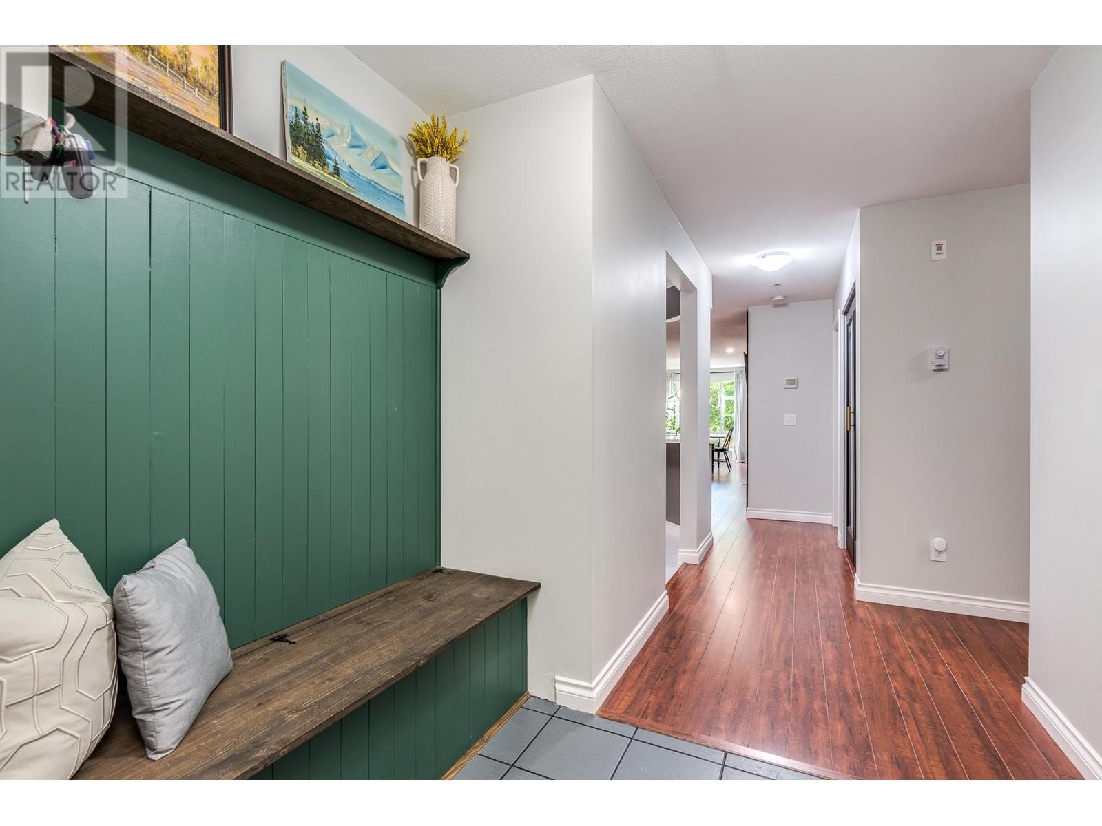 212 22233 River Road, Maple Ridge, British Columbia  V2X 3N7 - Photo 3 - R2962912