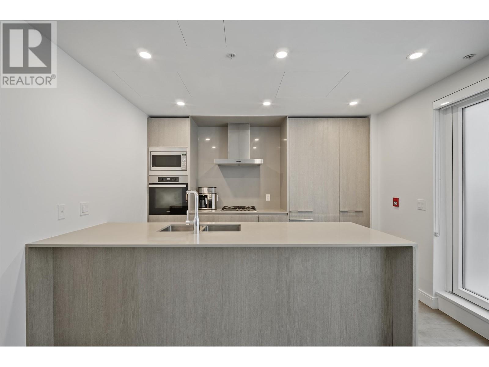 4920 Cambie Street, Vancouver, British Columbia  V5Z 0K1 - Photo 8 - R2973459