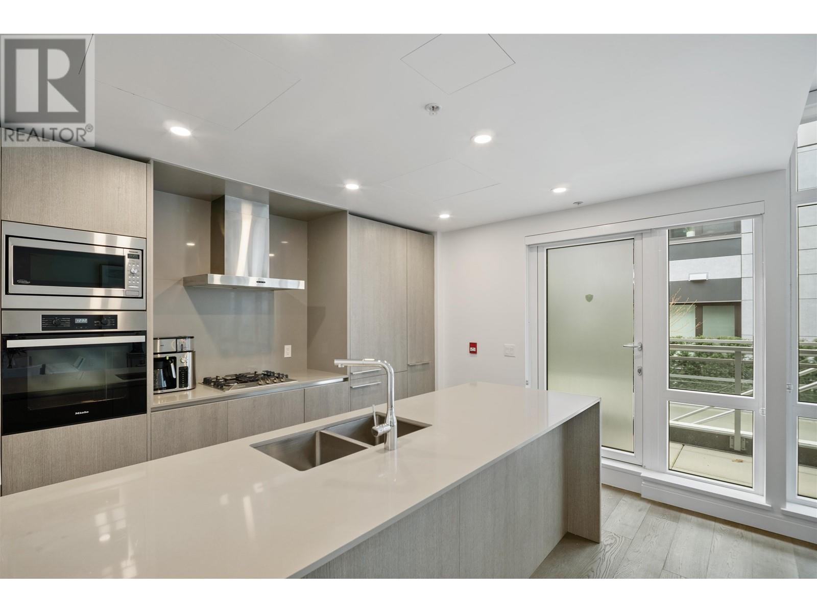 4920 Cambie Street, Vancouver, British Columbia  V5Z 0K1 - Photo 6 - R2973459