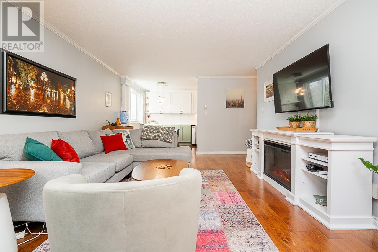 108 307 W 2nd Street, North Vancouver, British Columbia  V7M 1E2 - Photo 1 - R2974626