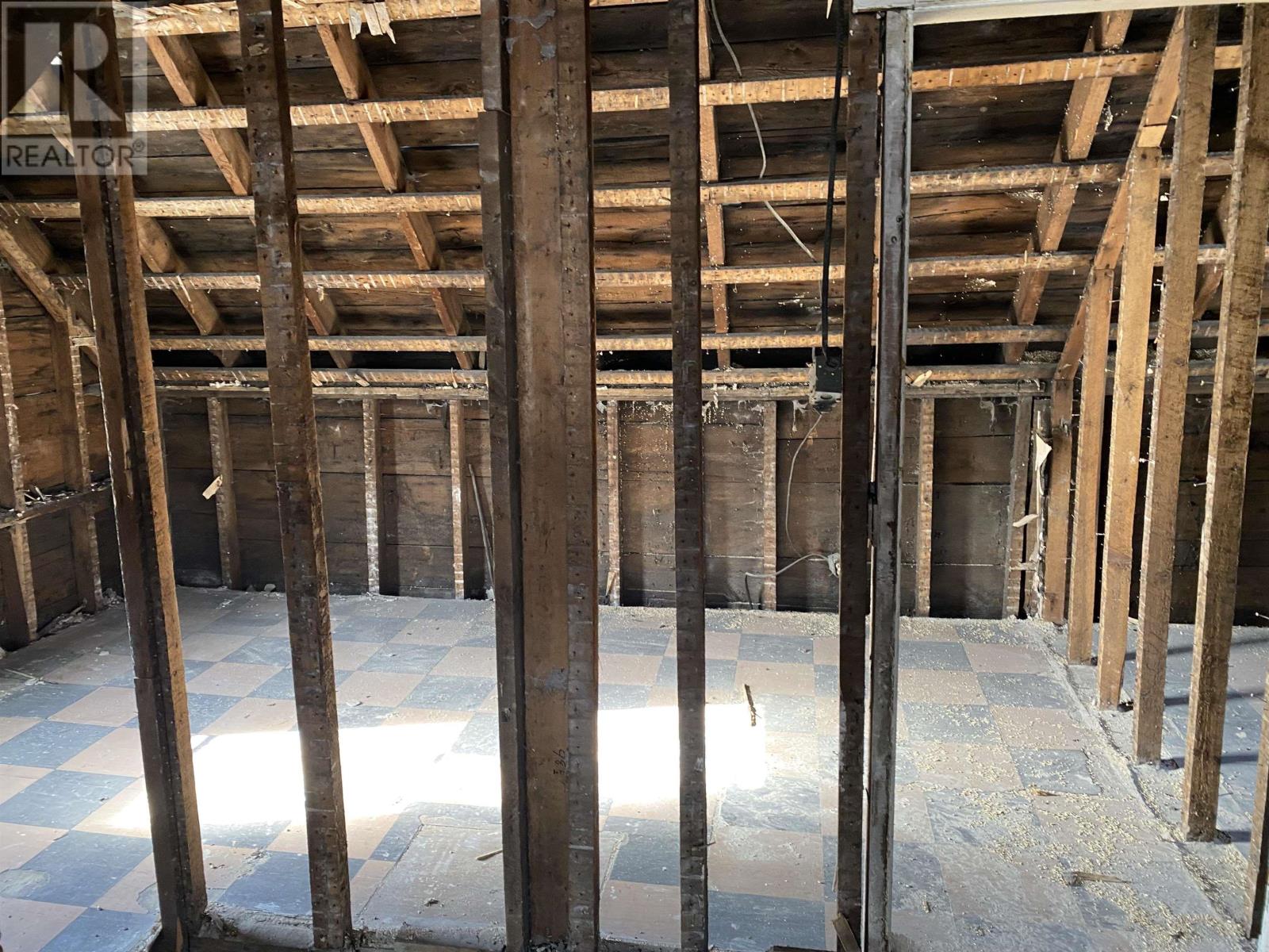 230 Atlantic Street, Sydney Mines, Nova Scotia  B1V 1W8 - Photo 13 - 202504435