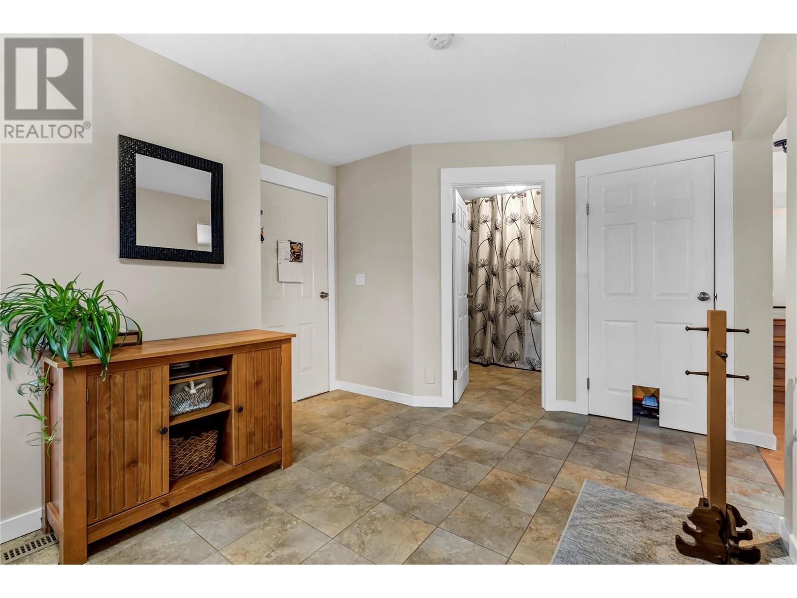 7990 Victoria Road S, Summerland, British Columbia  V0H 1Z2 - Photo 17 - 10336768