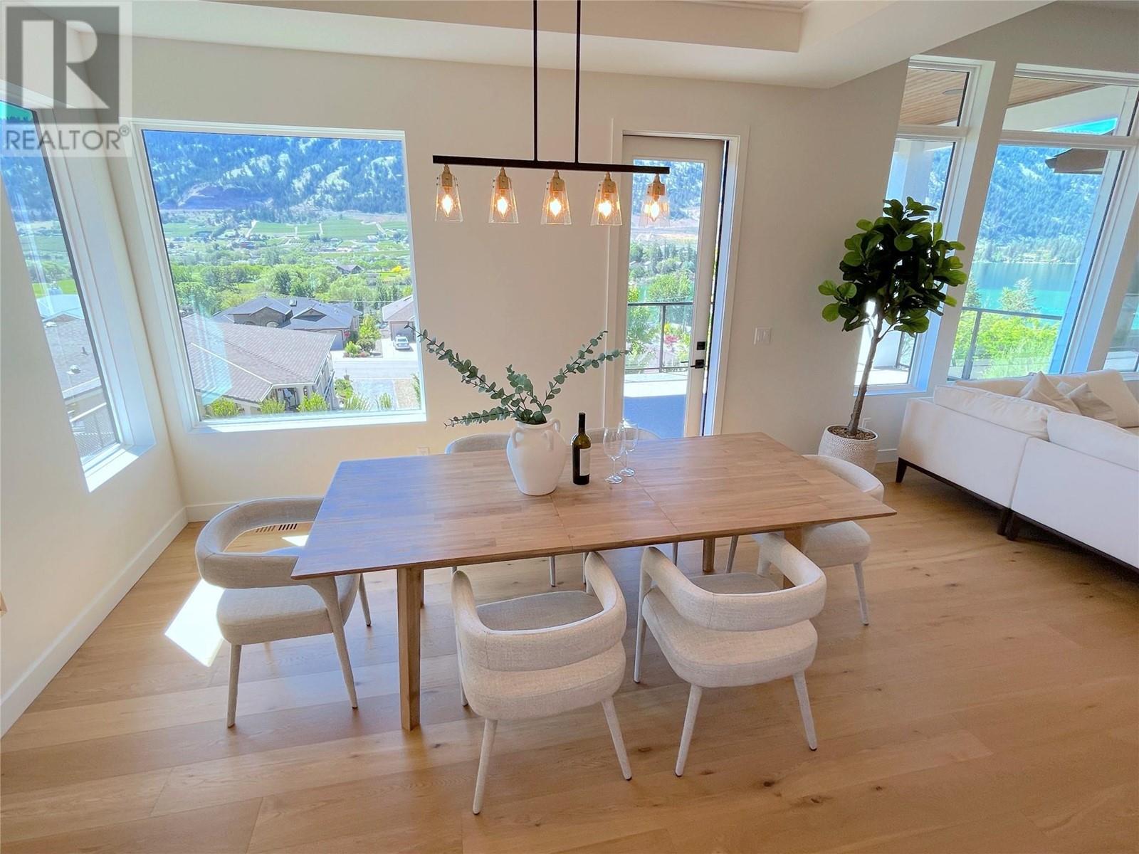 15812 Mcdonagh Road, Lake Country, British Columbia  V4V 2E7 - Photo 6 - 10335993