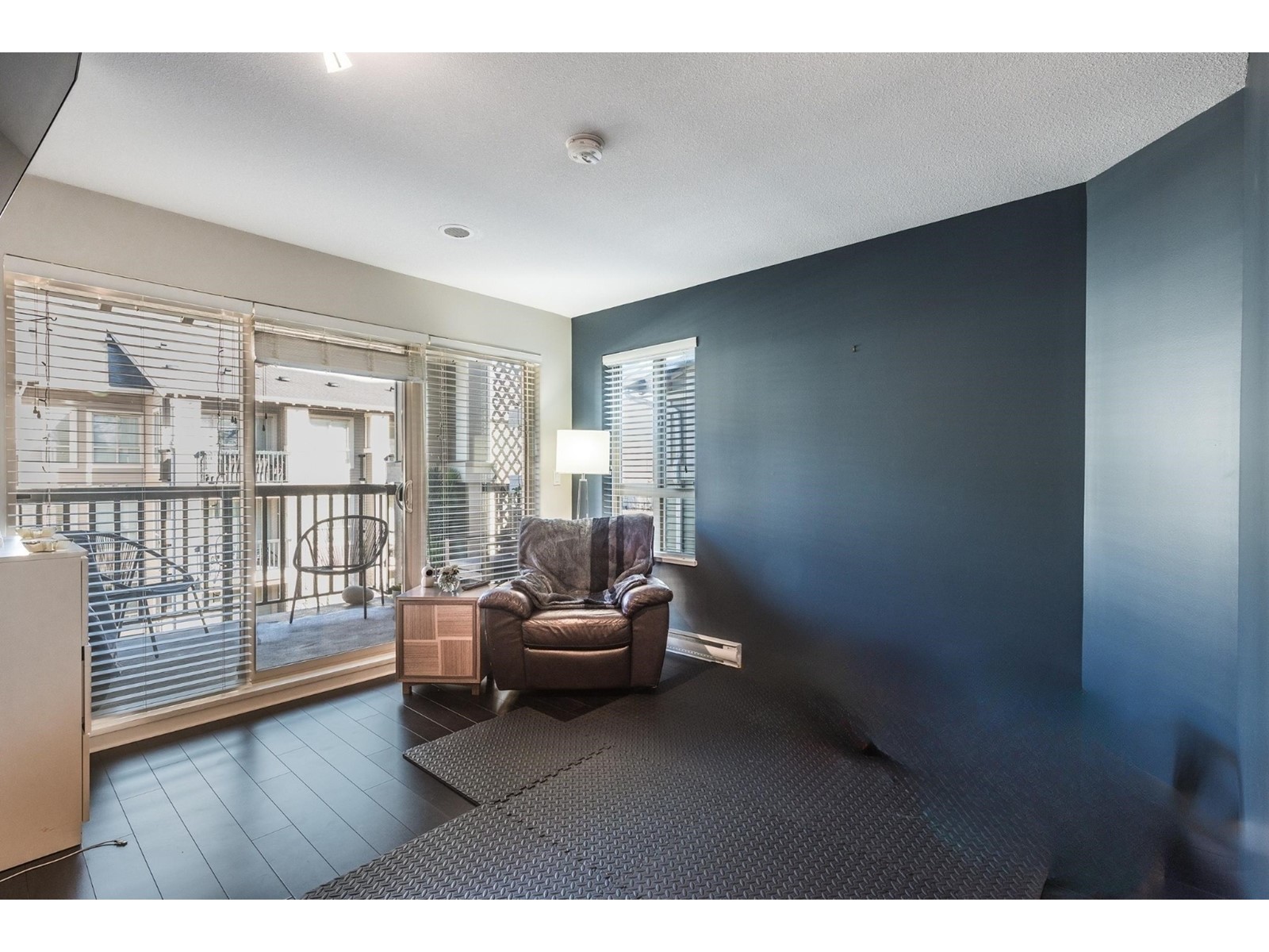 Property at 417 21009 56 AVENUE image 5
