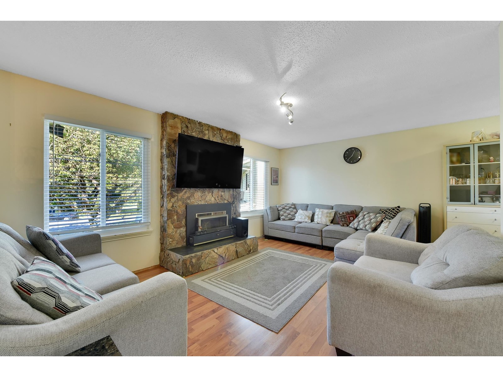 13088 65a Avenue, Surrey, British Columbia  V3W 8P7 - Photo 13 - R2974009