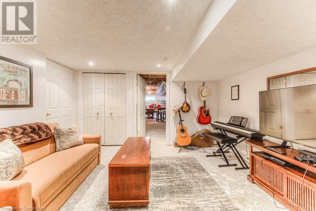 424 Lexington Road, Waterloo, Ontario  N2K 2K3 - Photo 35 - 40699297