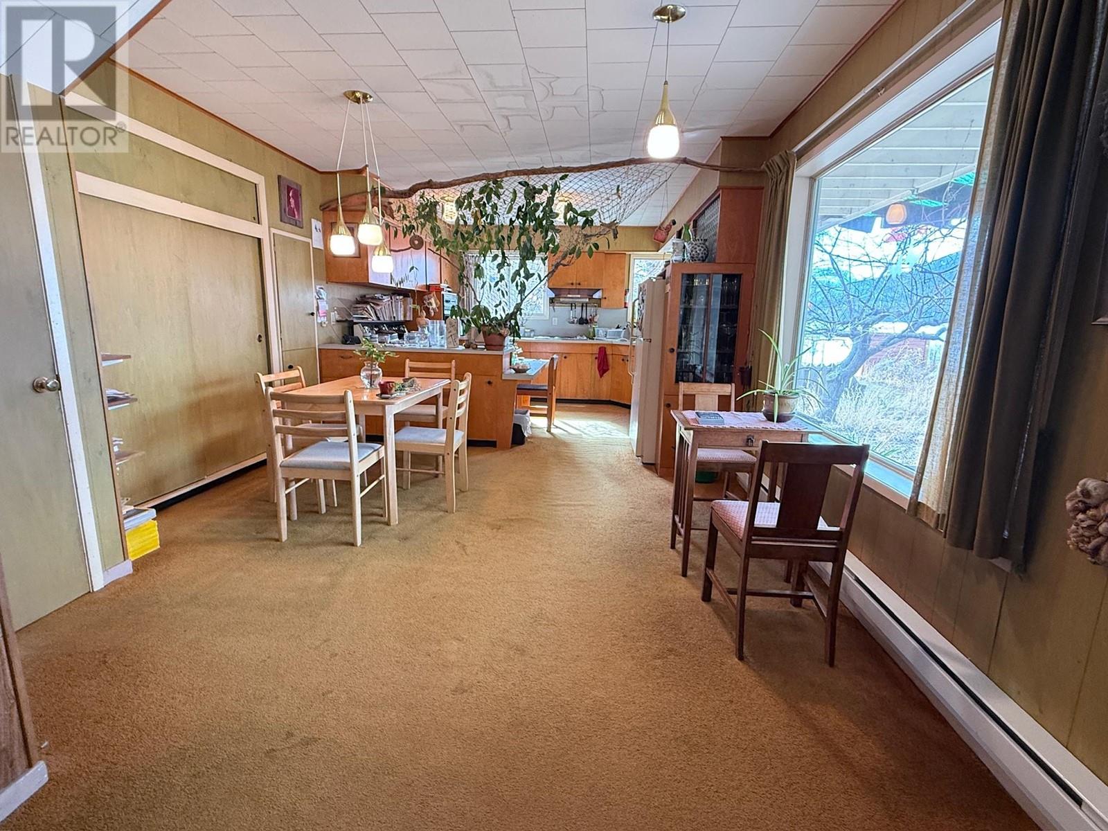 Property at 4529 Lakeside Road image 4