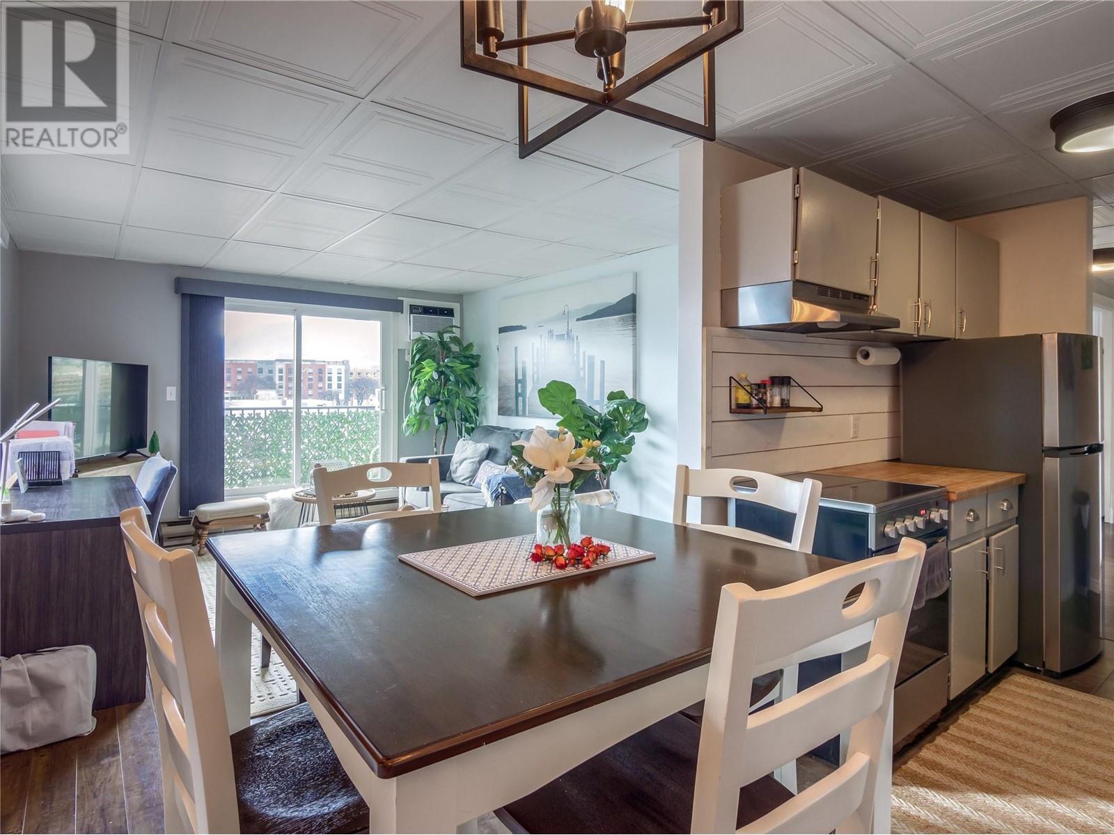 Property at 922 Dynes Avenue Unit# 301 image 3
