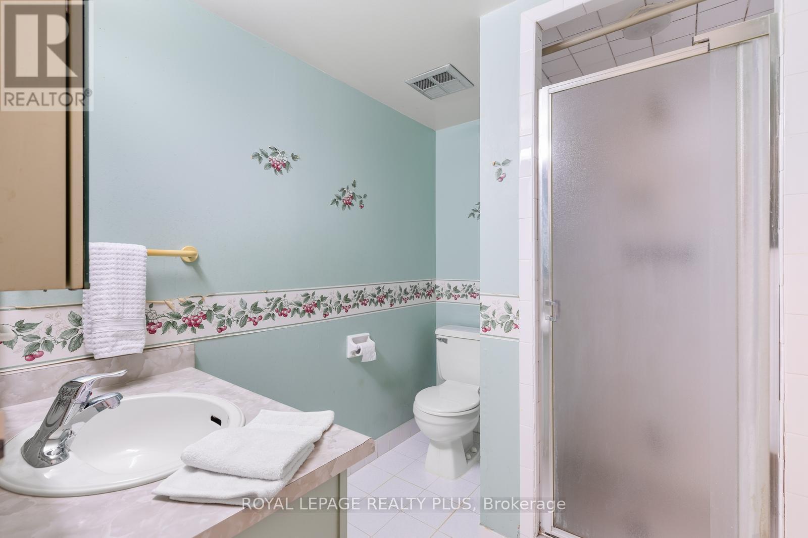 1002 - 3650 Kaneff Crescent, Mississauga, Ontario  L5A 4A1 - Photo 24 - W12000662