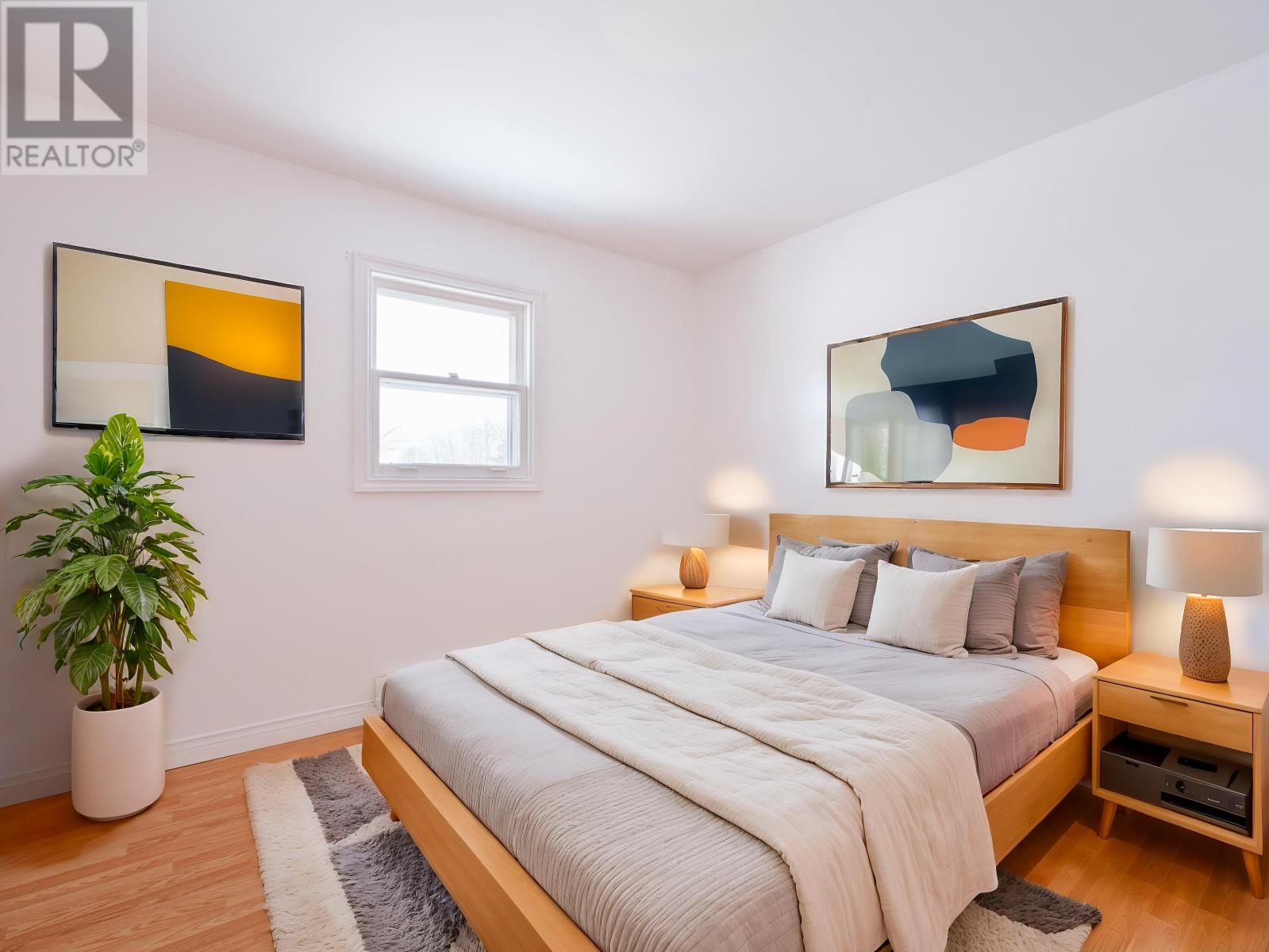 Property at 32 Lilac Avenue image 4