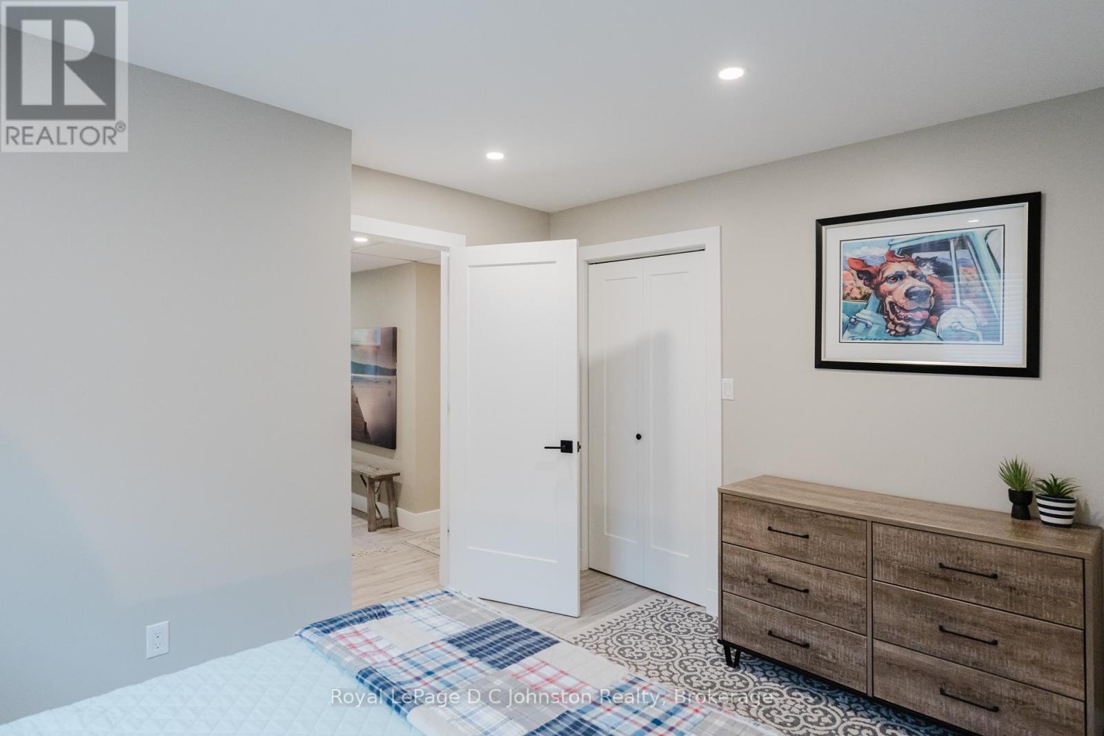 12 Mitchell Lane, Saugeen Shores, Ontario  N0H 2C1 - Photo 35 - X12007496