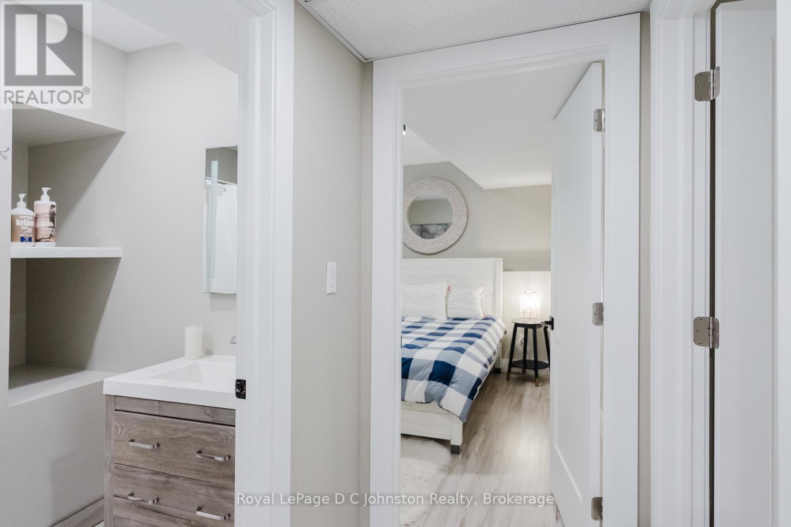 12 Mitchell Lane, Saugeen Shores, Ontario  N0H 2C1 - Photo 36 - X12007496