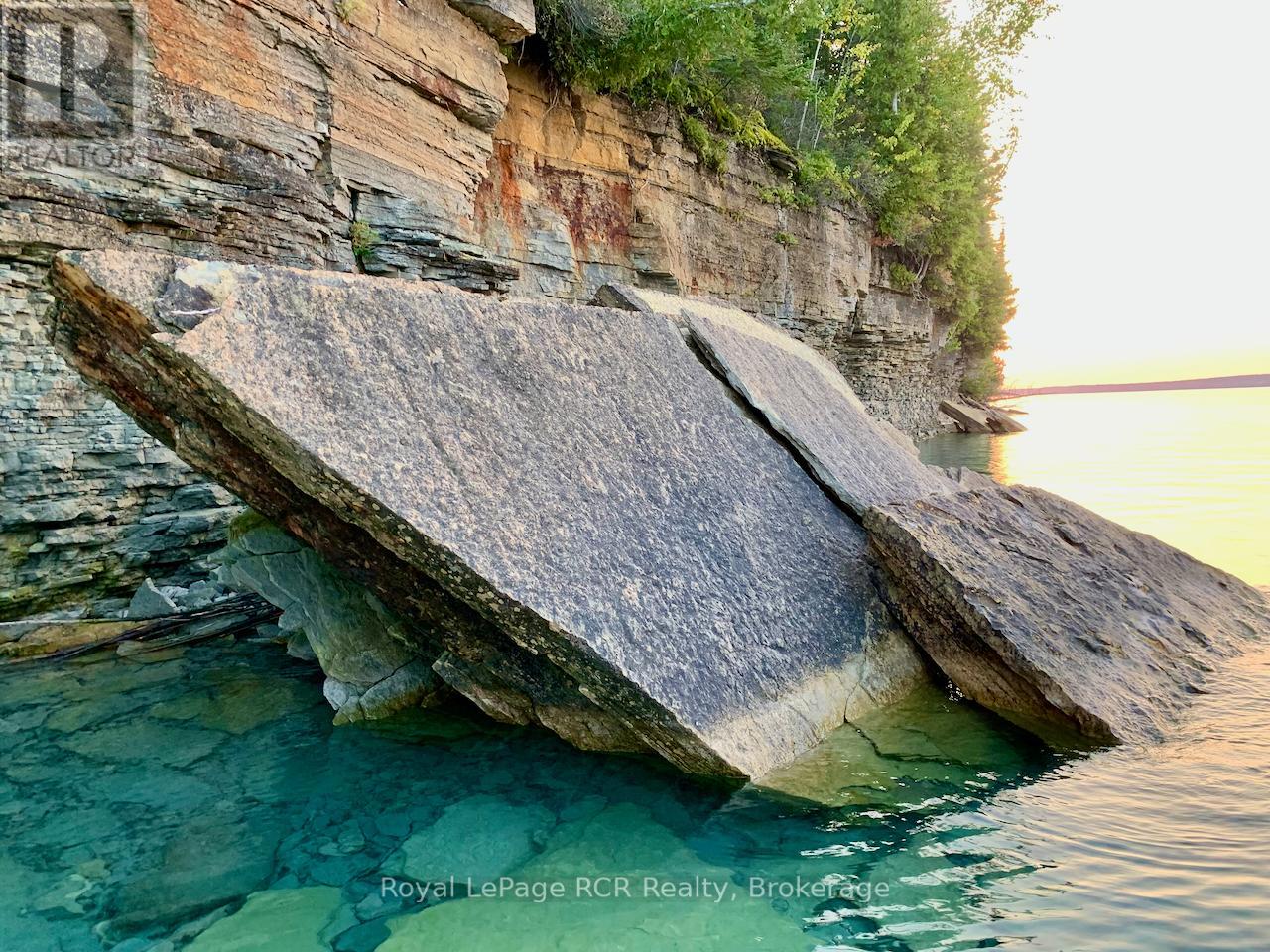 177 Isthmus Bay Road, Northern Bruce Peninsula, Ontario  N0H 1W0 - Photo 46 - X12007535