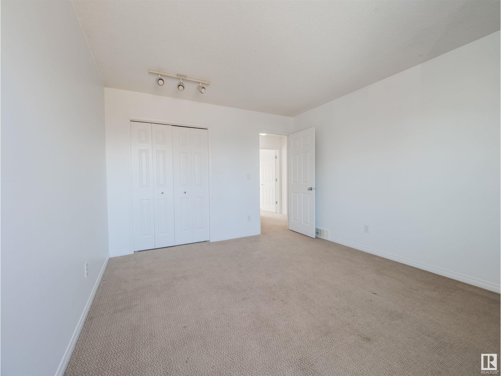 864 Village Ln, Sherwood Park, Alberta  T8A 4L3 - Photo 39 - E4424602