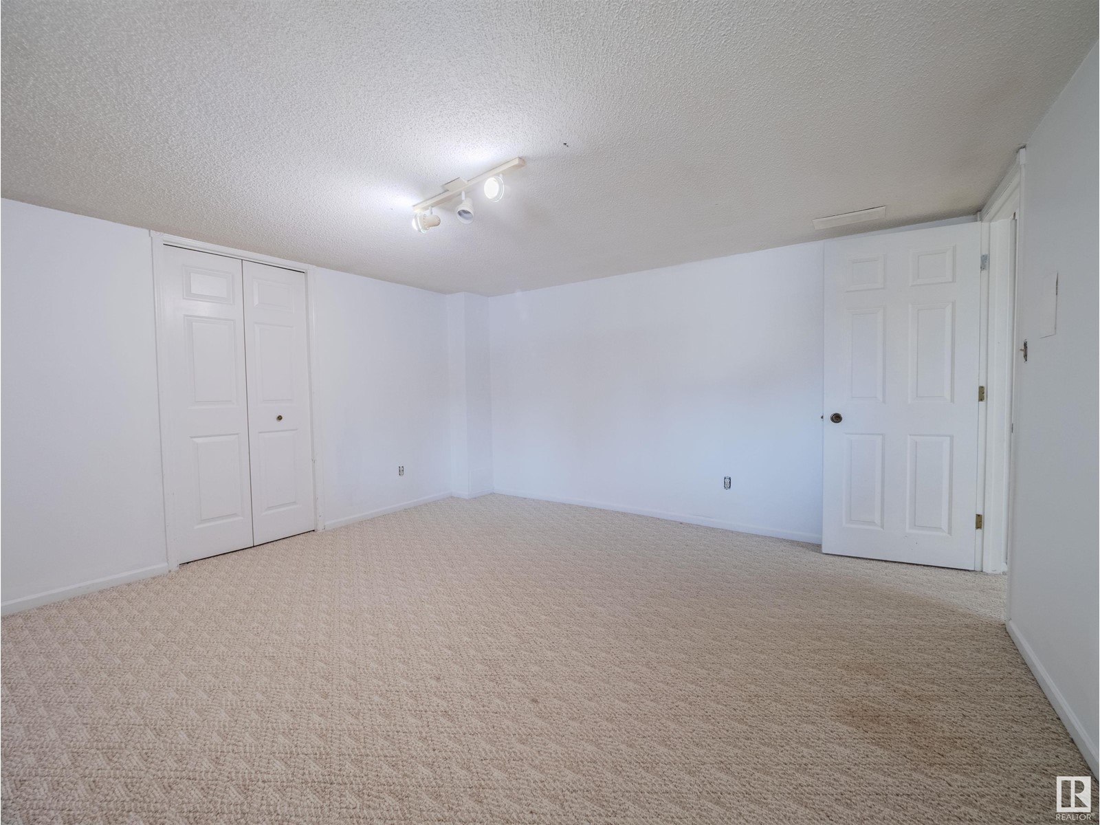 864 Village Ln, Sherwood Park, Alberta  T8A 4L3 - Photo 52 - E4424602