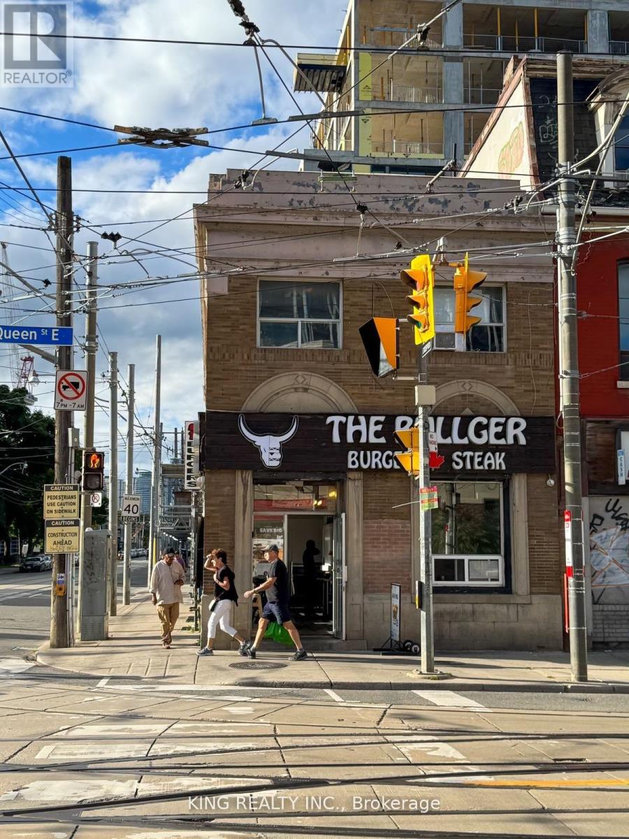 348 Queen Street E, Toronto (Cabbagetown-South St. James Town), Ontario  M5A 1T1 - Photo 2 - C12007525