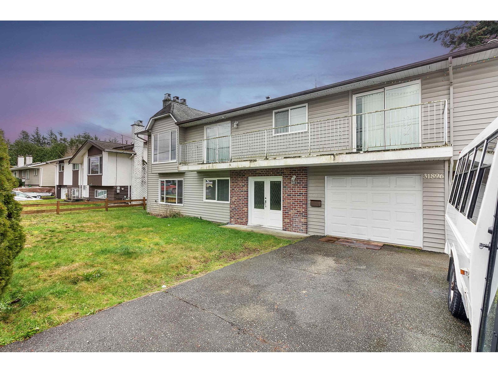 Property at 31896 HILLCREST AVENUE image 1