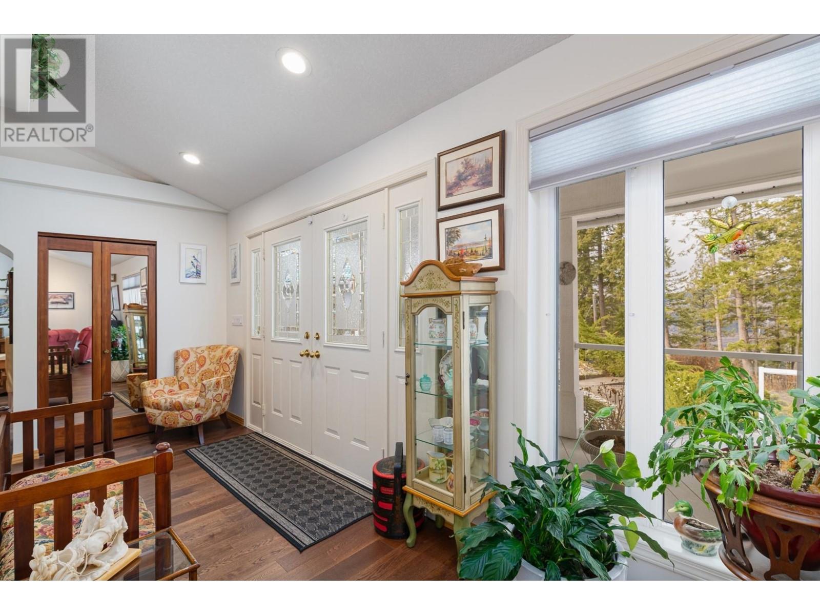 Property at 236 36TH Avenue image 1