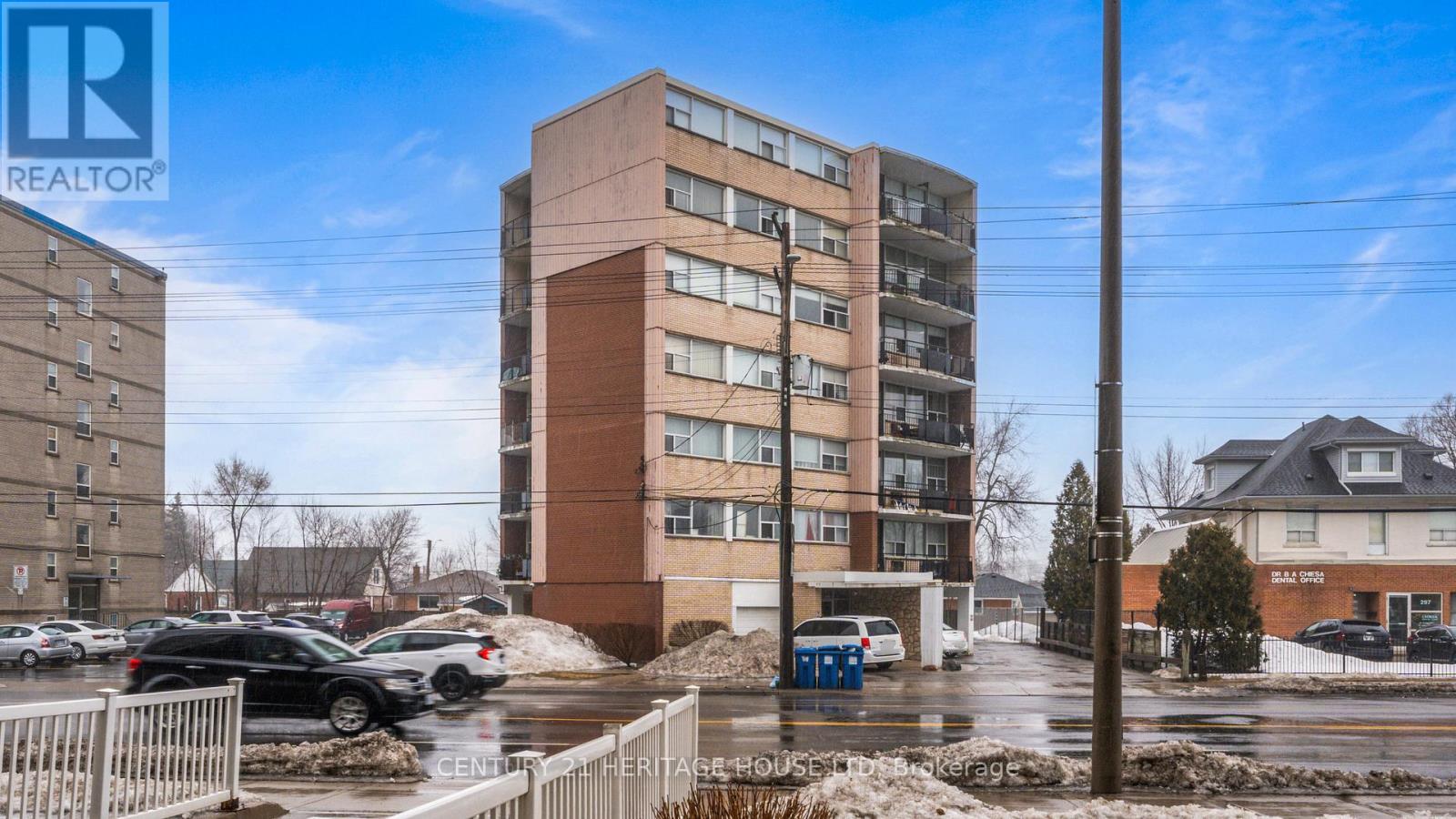 Property at 501 - 293 MOHAWK ROAD E image 1