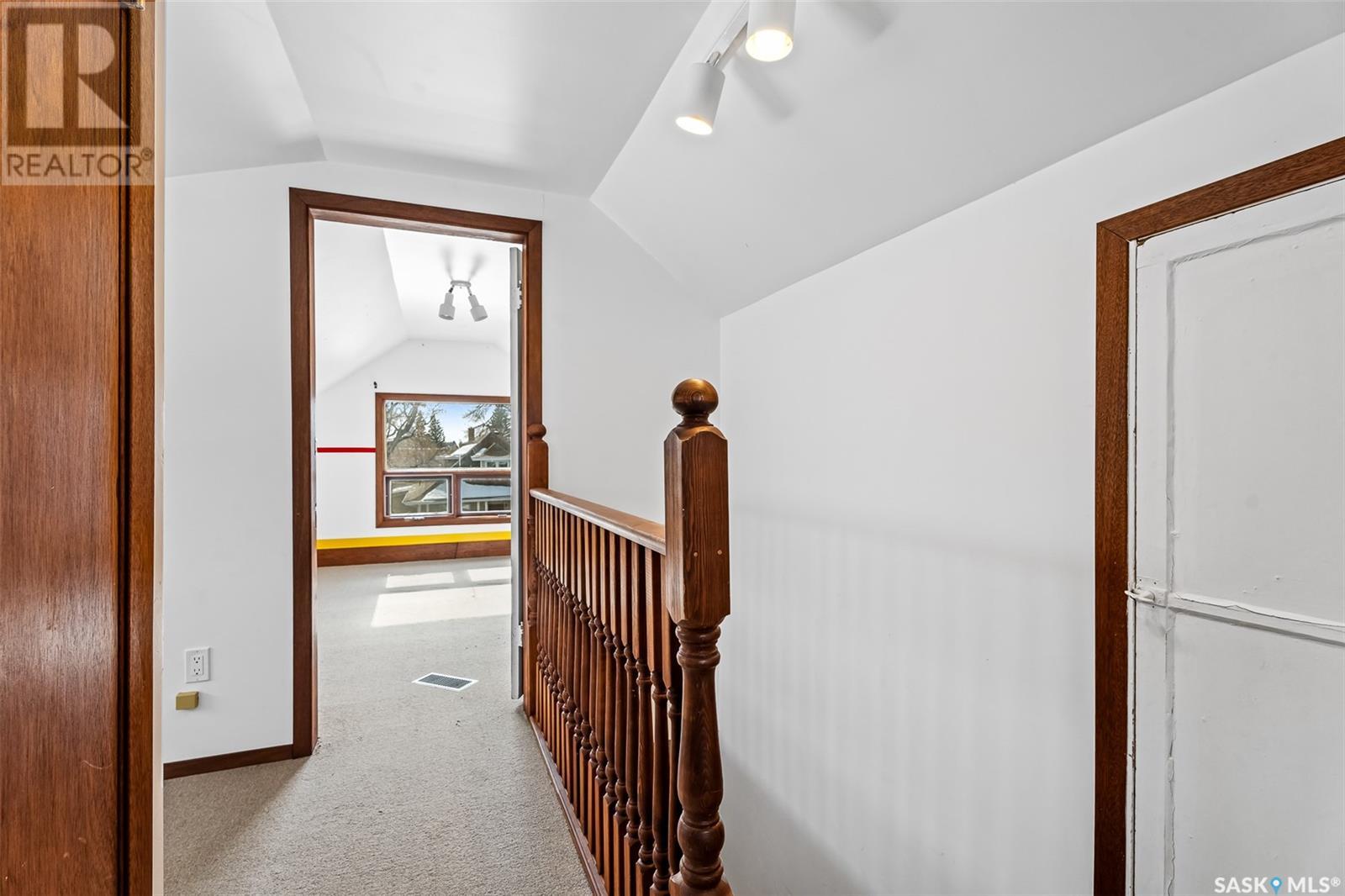 644 Hochelaga Street W, Moose Jaw, Saskatchewan  S6H 2H4 - Photo 33 - SK998361