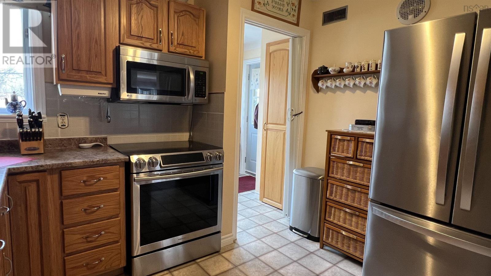 3 Winchester Place, Truro, Nova Scotia  B2N 7A9 - Photo 11 - 202504466