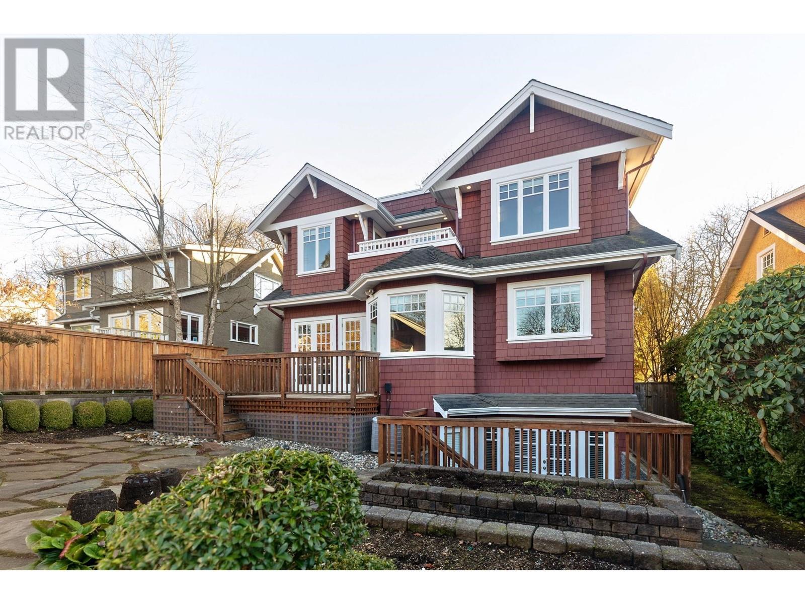 Listing Picture 37 of 40 : 3963 W 23RD AVENUE, Vancouver / 溫哥華 - 魯藝地產 Yvonne Lu Group - MLS Medallion Club Member