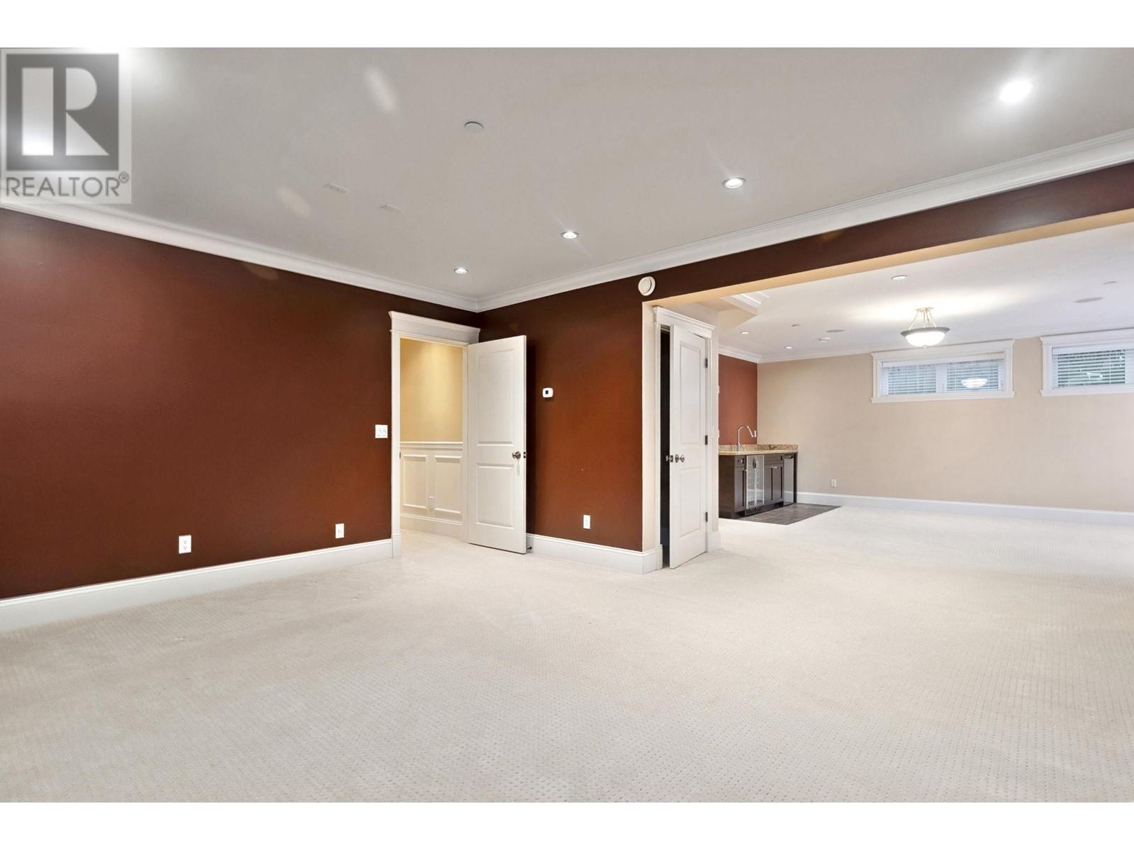 Listing Picture 32 of 40 : 3963 W 23RD AVENUE, Vancouver / 溫哥華 - 魯藝地產 Yvonne Lu Group - MLS Medallion Club Member