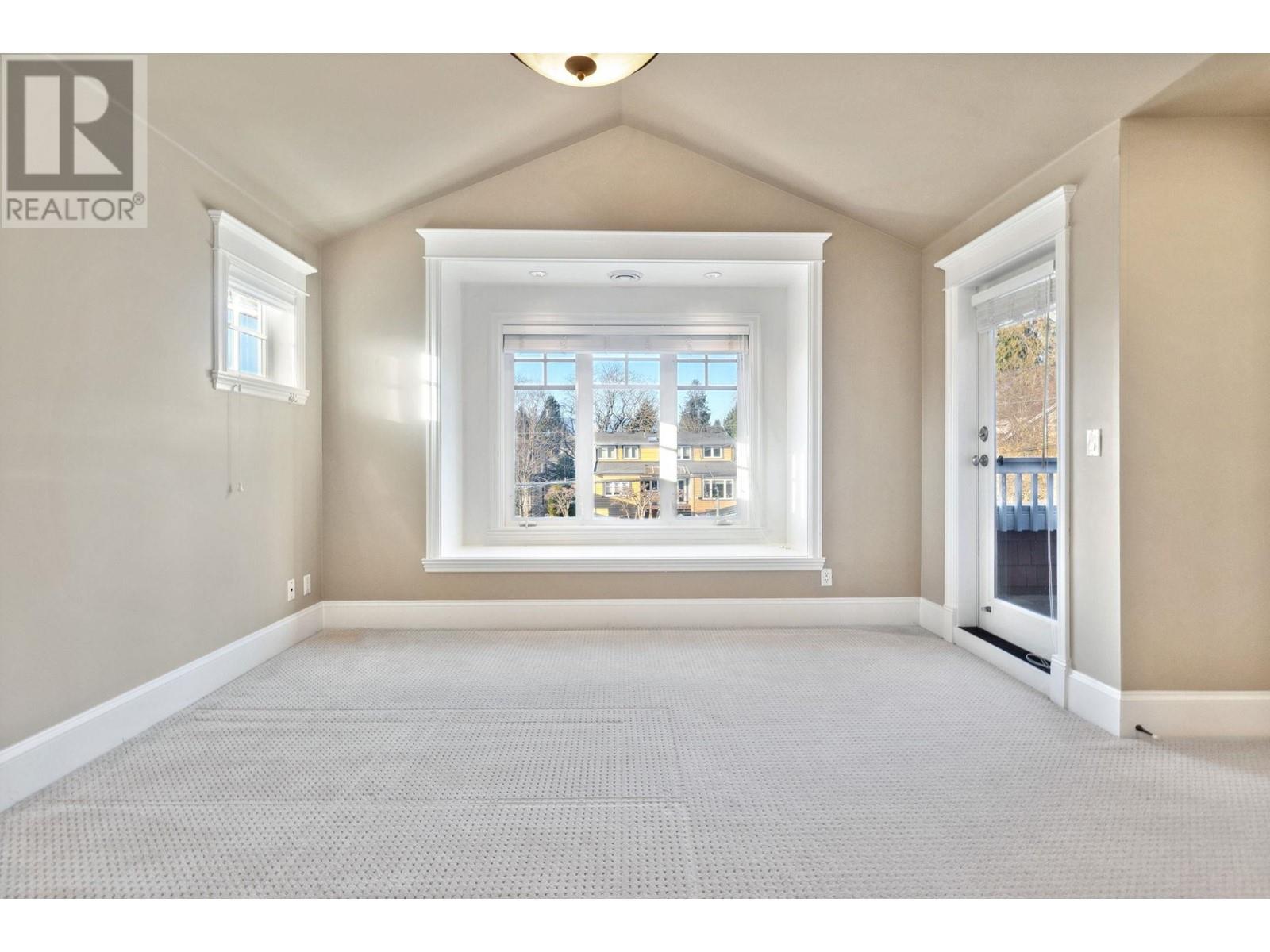 Listing Picture 17 of 40 : 3963 W 23RD AVENUE, Vancouver / 溫哥華 - 魯藝地產 Yvonne Lu Group - MLS Medallion Club Member