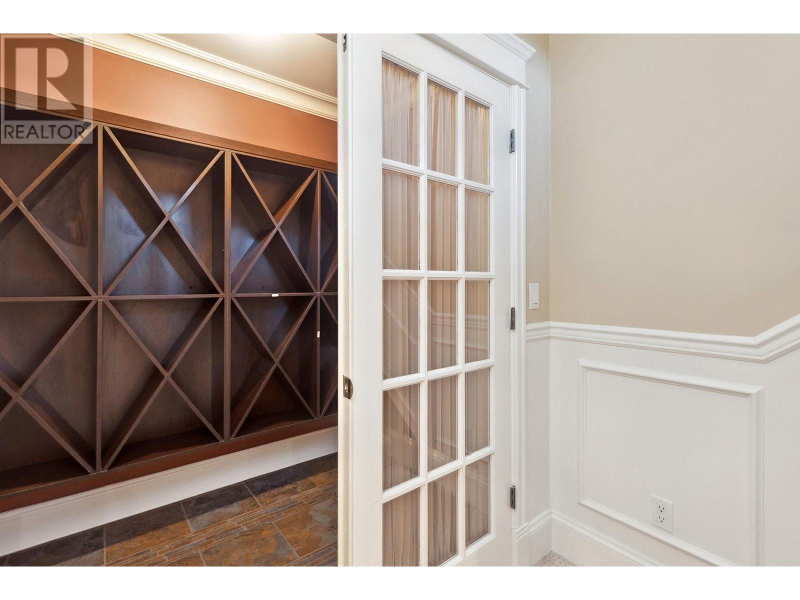 Listing Picture 30 of 40 : 3963 W 23RD AVENUE, Vancouver / 溫哥華 - 魯藝地產 Yvonne Lu Group - MLS Medallion Club Member