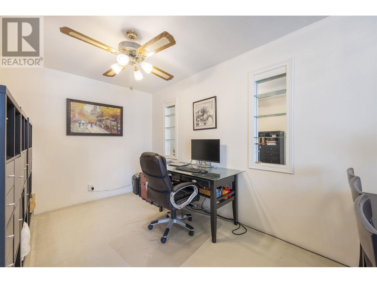 304 2140 Briar Avenue, Vancouver, British Columbia  V6L 3E3 - Photo 12 - R2955859